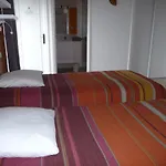 Alojamento de Acomodação e Pequeno-almoço La Maison D'amelina 3*